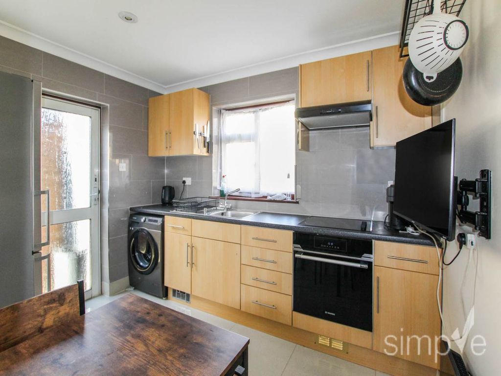 Property photo 2 of 7 Img_6960