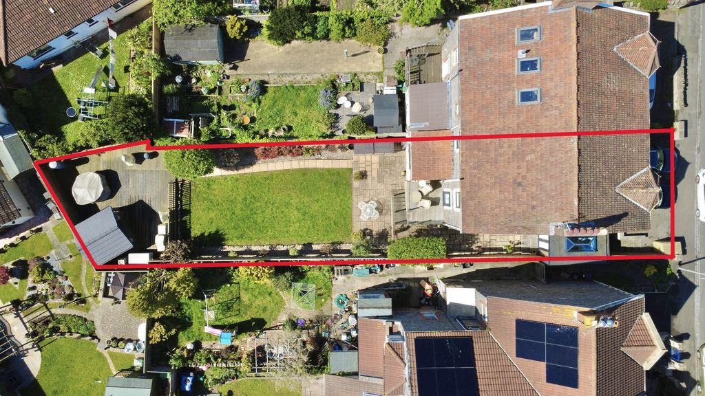 Property photo 2 of 40 Impressive Plot