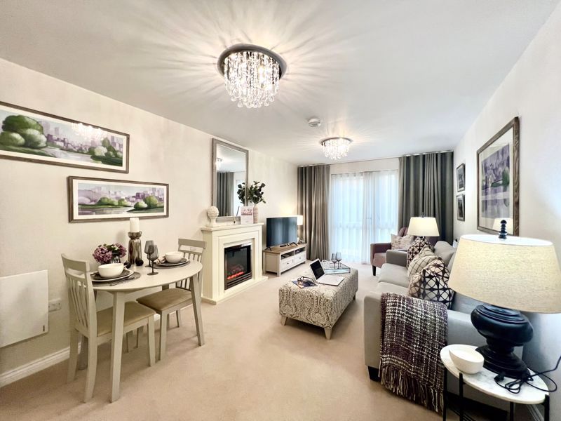 Property photo 2 of 18 Living Room