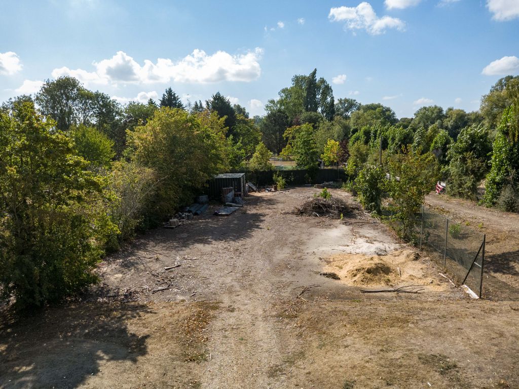 Property photo 2 of 4