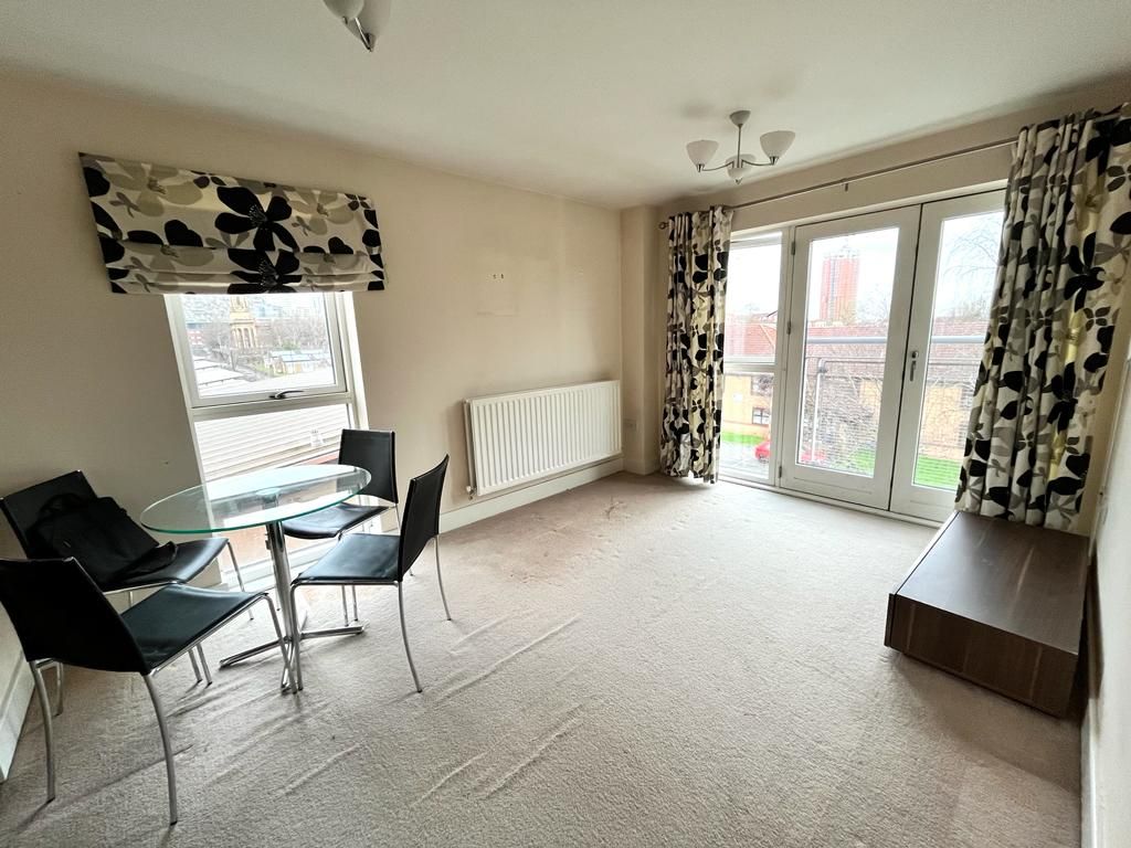 Property photo 2 of 6