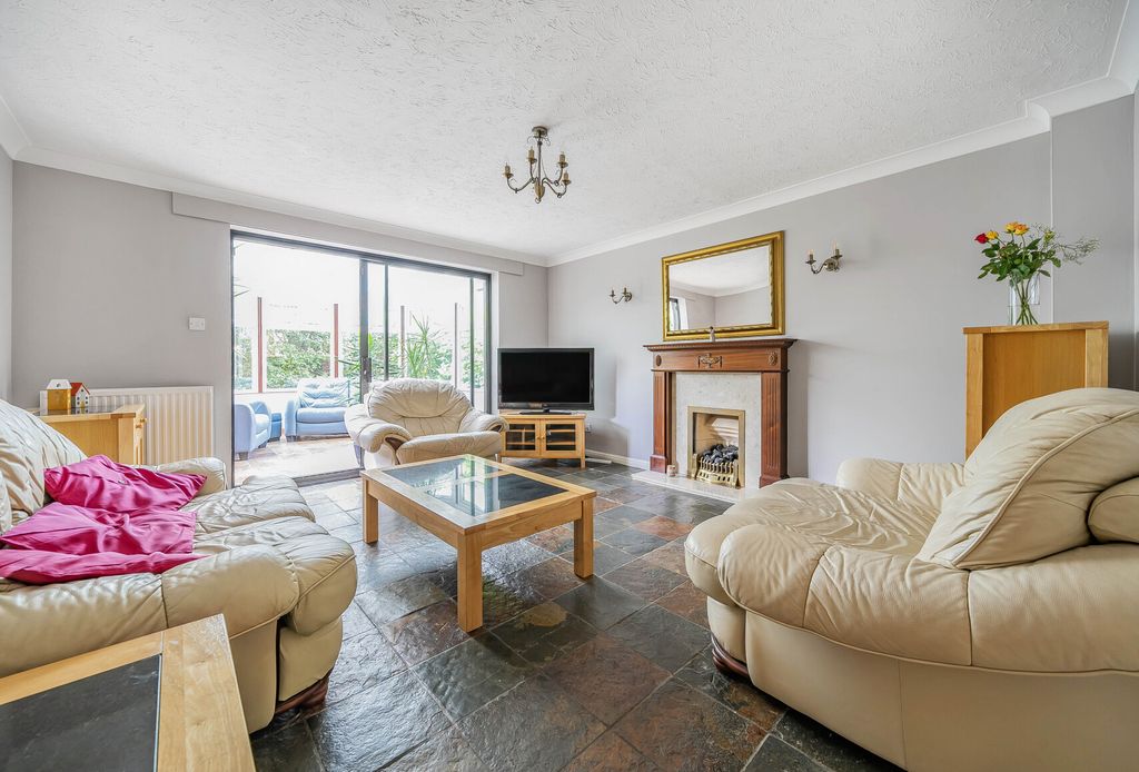 Property photo 2 of 23 1148715 (3)c.Jpg