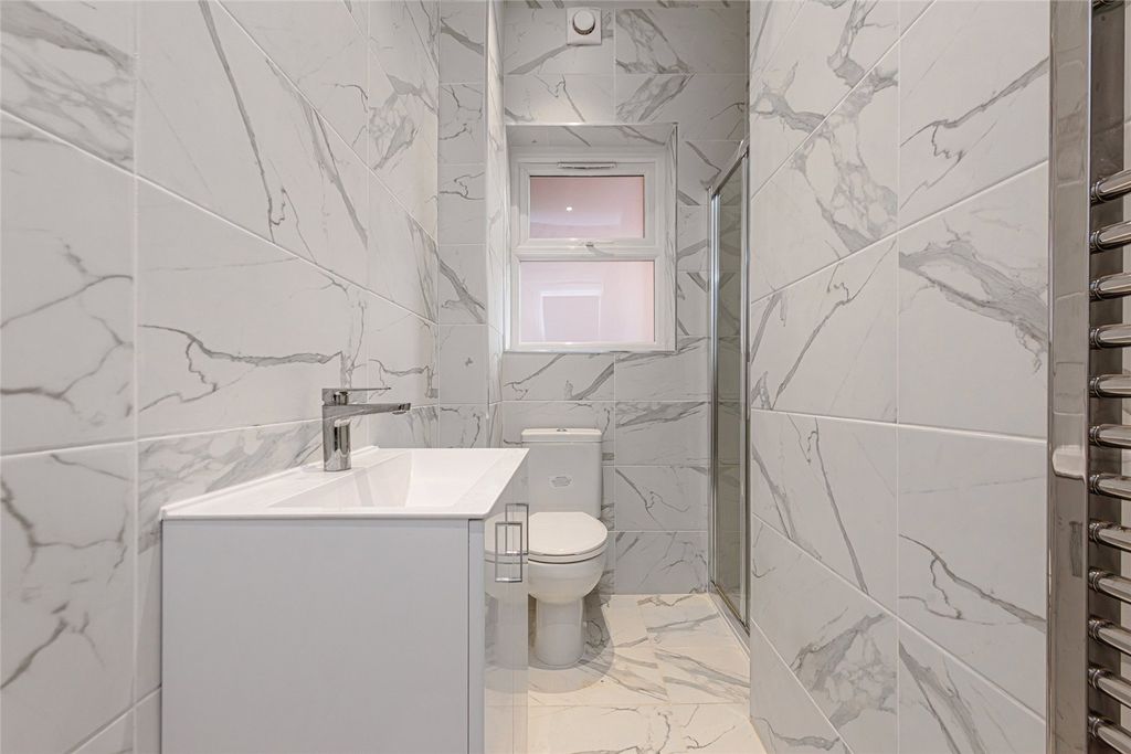 Property photo 3 of 5 Picture No. 15