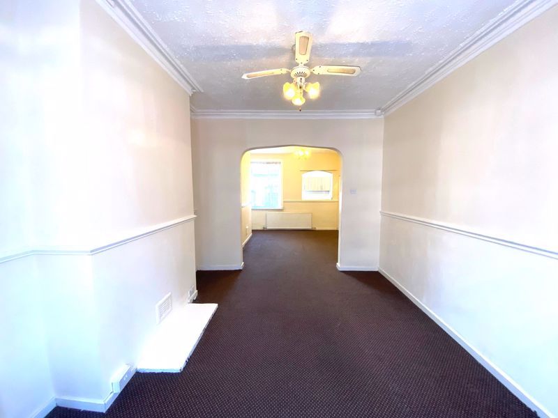 Property photo 3 of 11 Photo 14