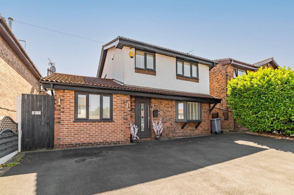 Property photo 1 of 24