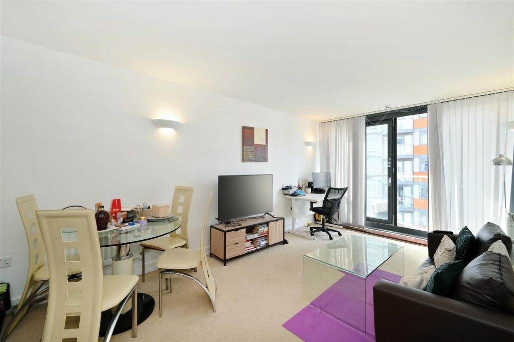 Property photo 2 of 9 Neutron-Tower (4).Jpg