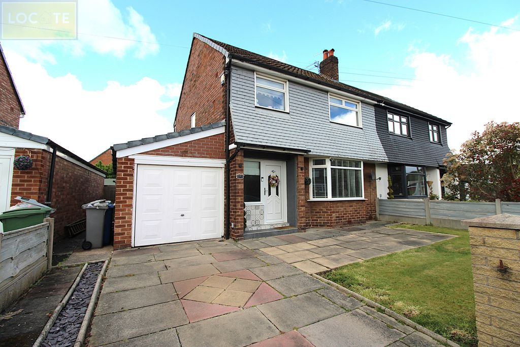 Property photo 1 of 18 Img_1999.Jpg