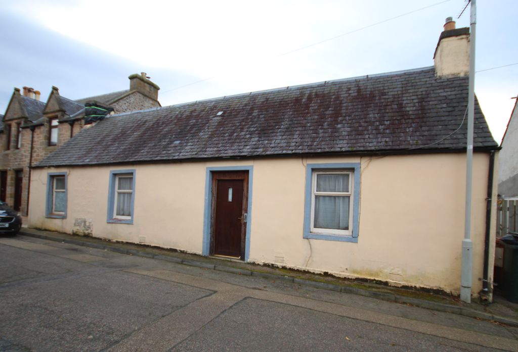 Property photo 1 of 3