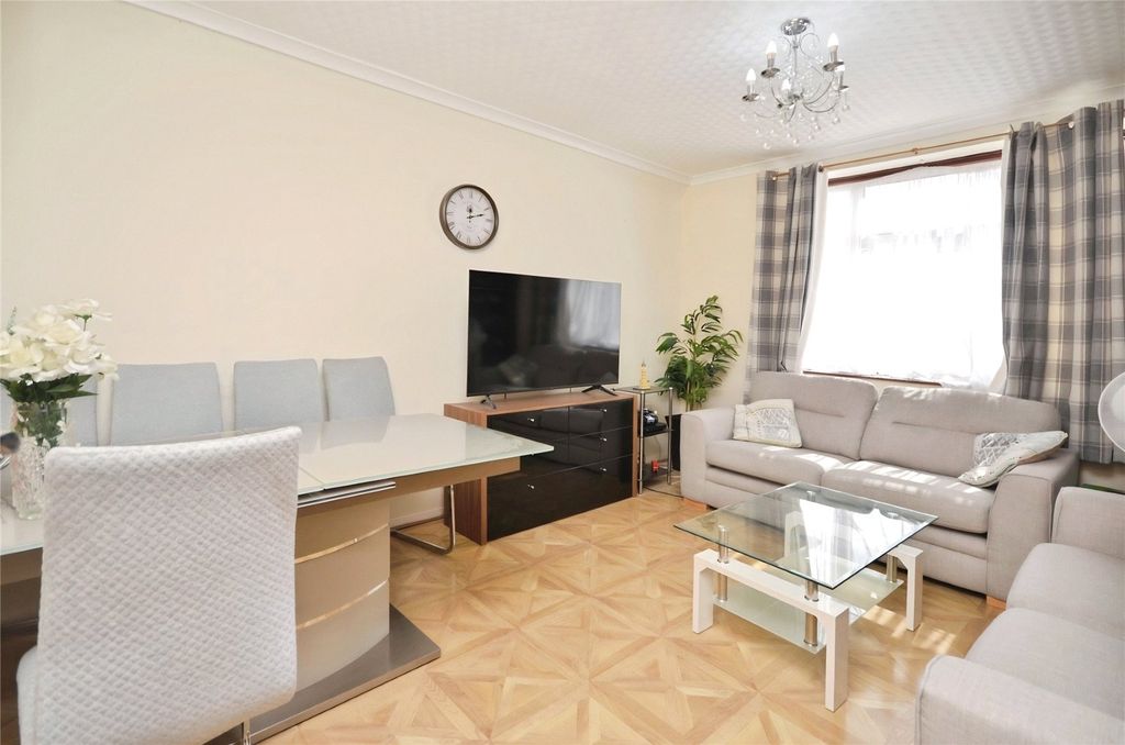 Property photo 2 of 11 Picture No. 05