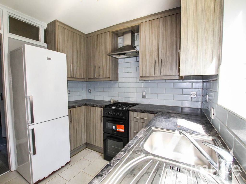 Property photo 3 of 8 Img_0795