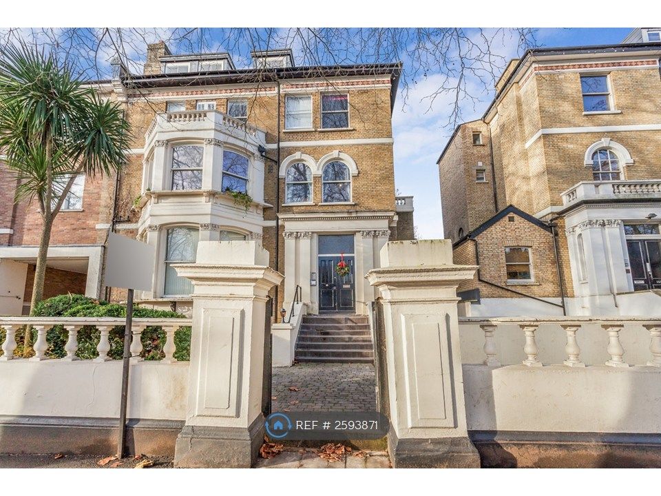Property photo 1 of 10 Building