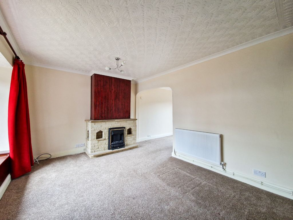 Property photo 3 of 13 4475883