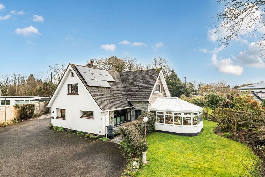 Property photo 1 of 22