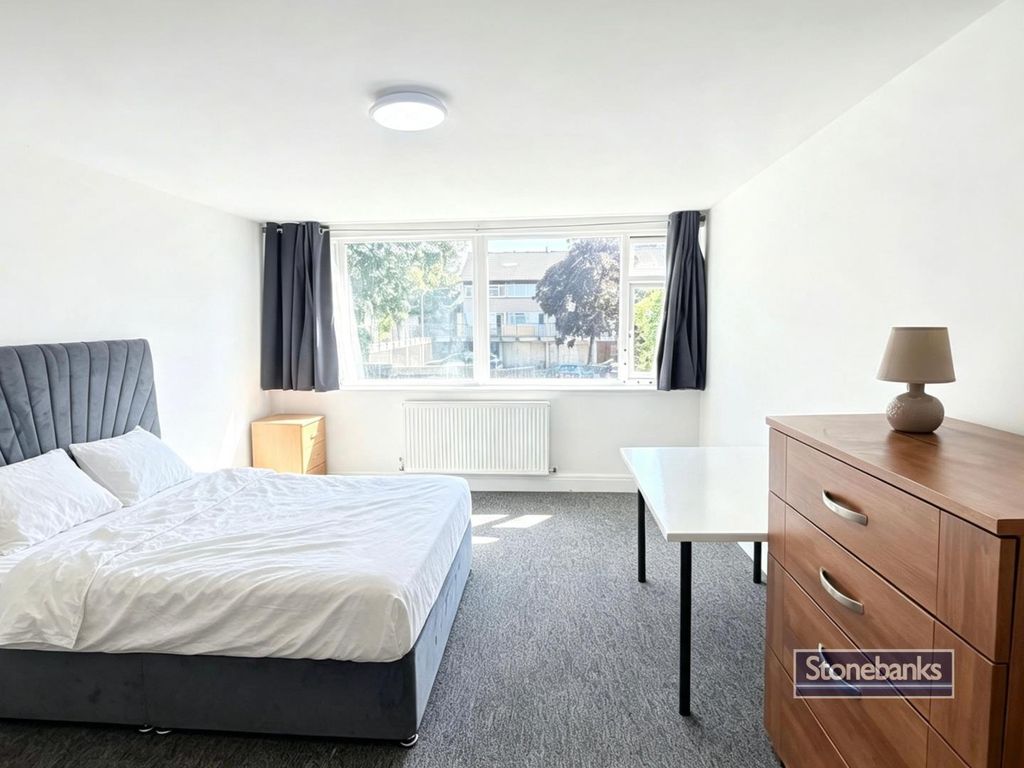 Property photo 3 of 11 4.Png