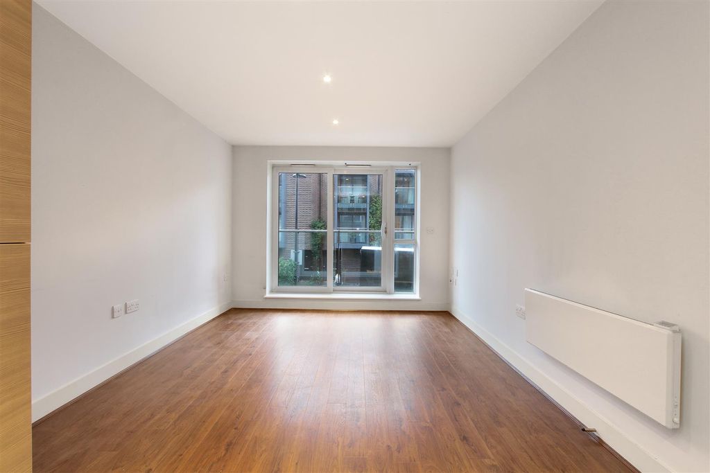 Property photo 3 of 13 Ach (4).Jpg