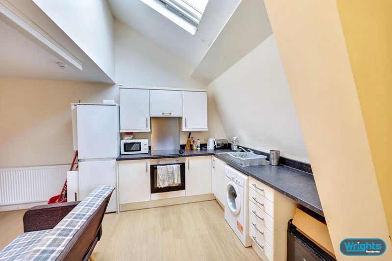 Property photo 3 of 5 Photo 5