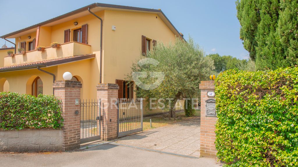 Property photo 1 of 31