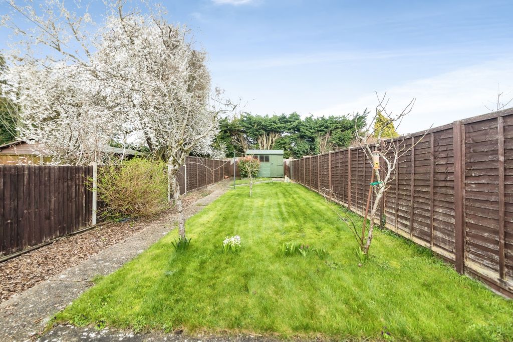 Property photo 3 of 20 Garden