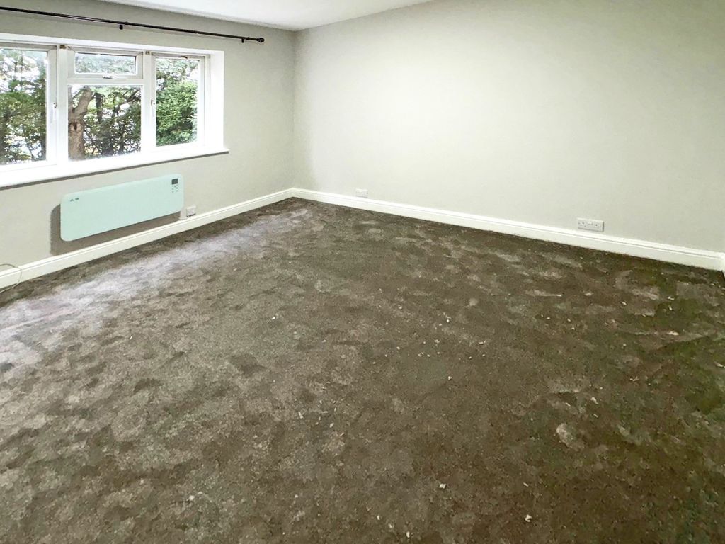 Property photo 3 of 6 4344012