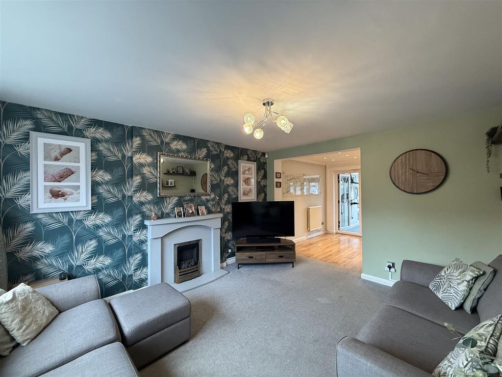 Property photo 2 of 11 Img_2075.Jpeg