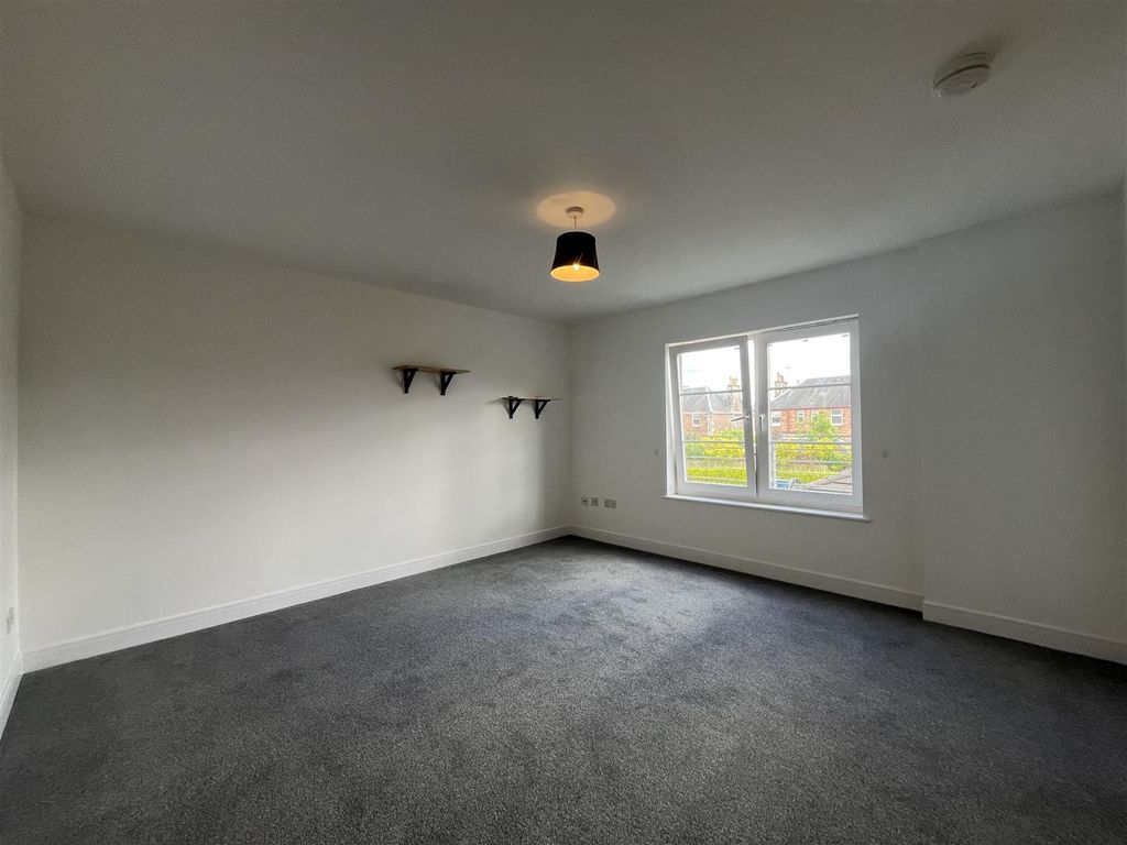Property photo 3 of 11 3.Jpg