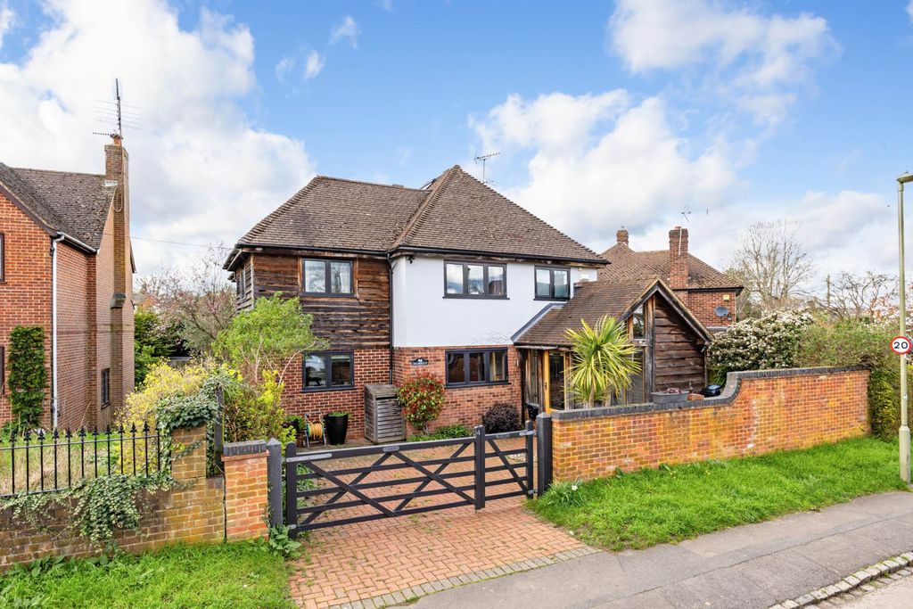 Property photo 1 of 21