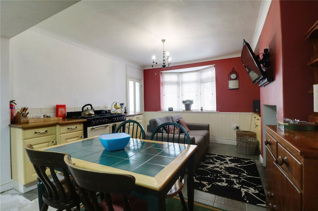 Property photo 3 of 19 Picture No. 14