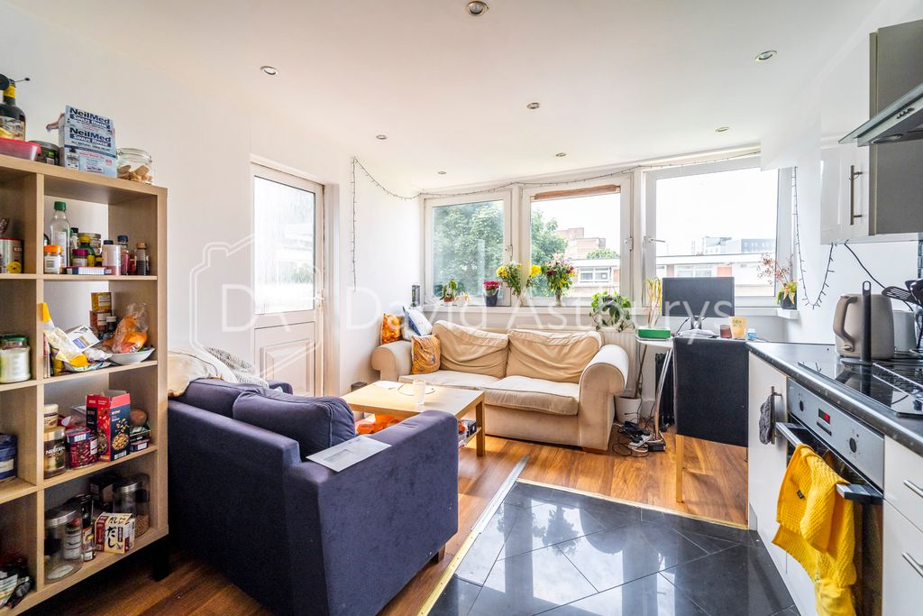 Property photo 2 of 12 Ndb05610