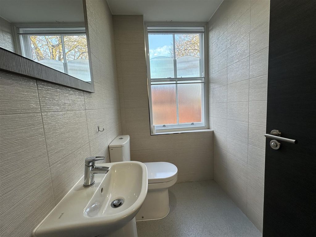 Property photo 3 of 8 Img_3225.Jpg