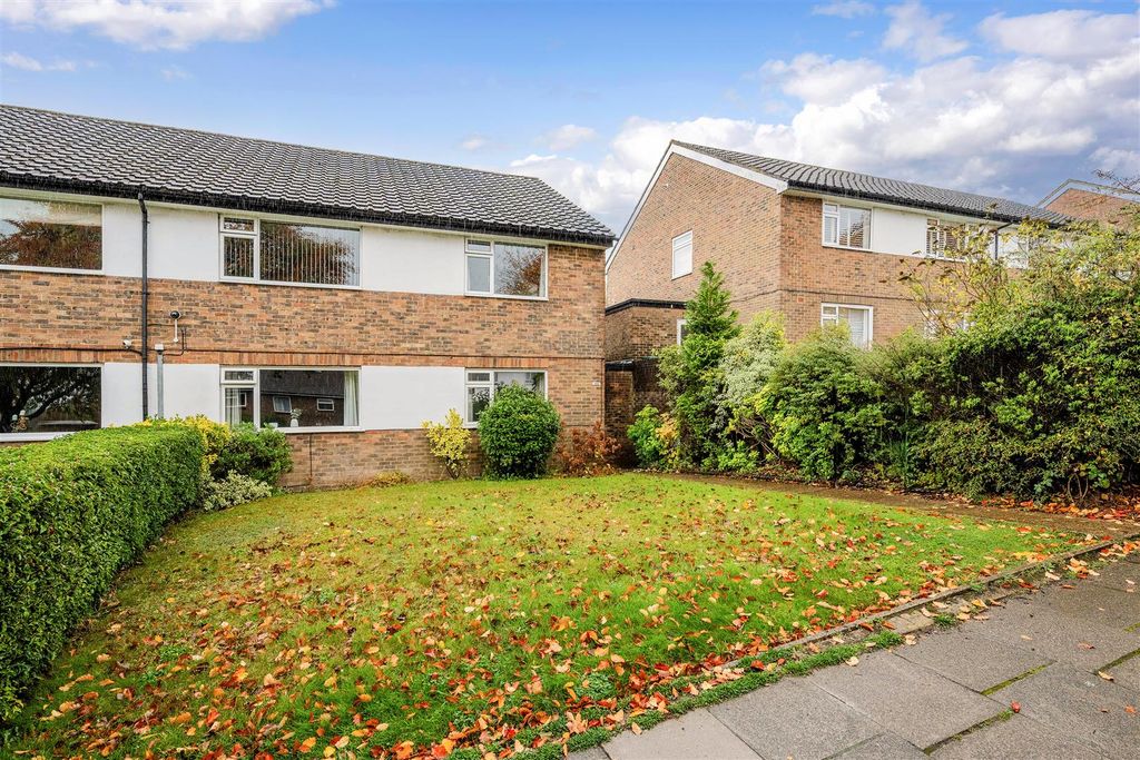 Property photo 1 of 16 Nork Way, 146 (6).Jpg