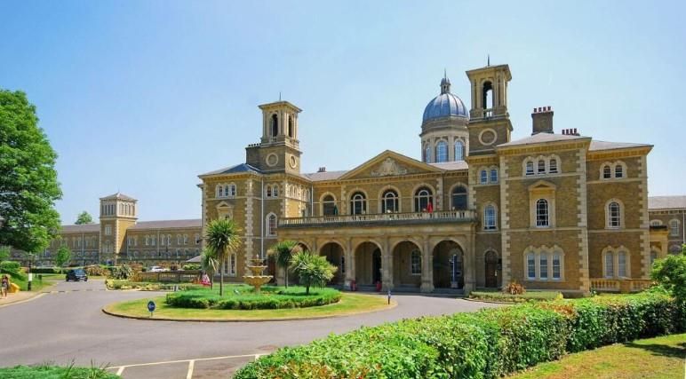 Property photo 1 of 16