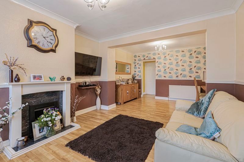 Property photo 2 of 16 Reception