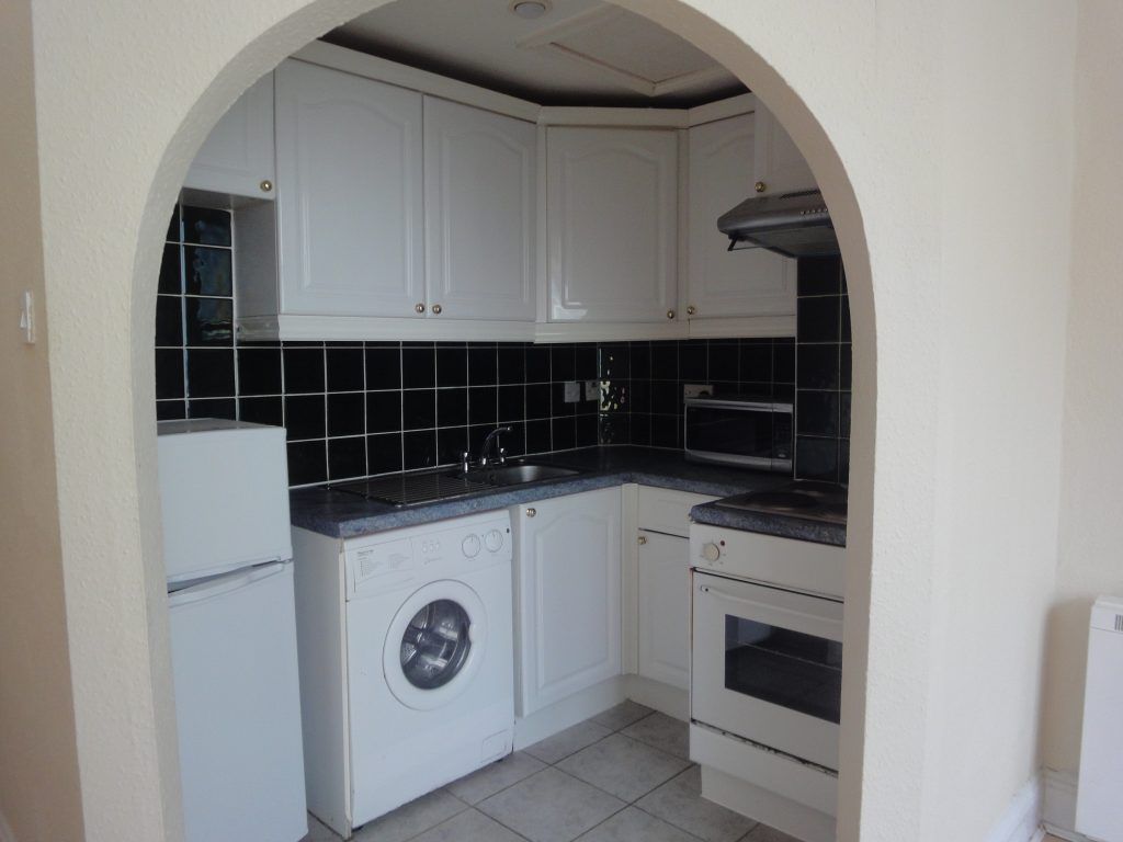 Property photo 2 of 3