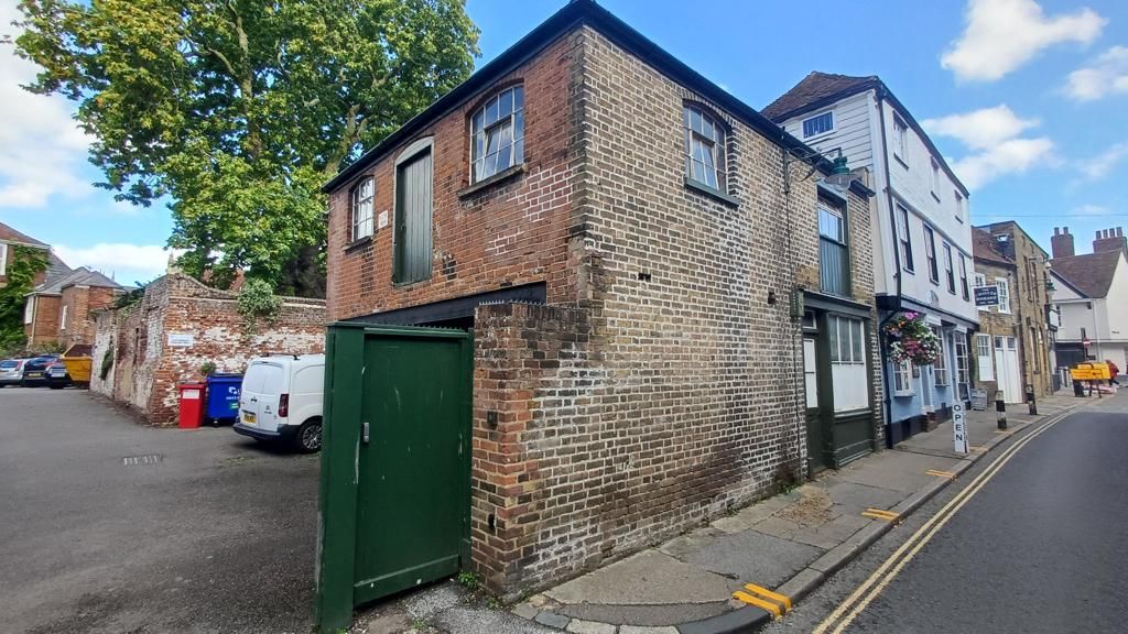 Property photo 2 of 6 Photo 2