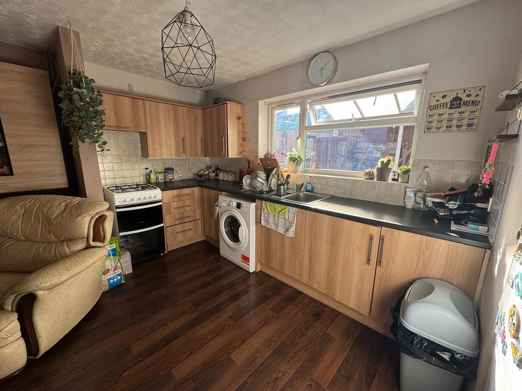 Property photo 3 of 8 View