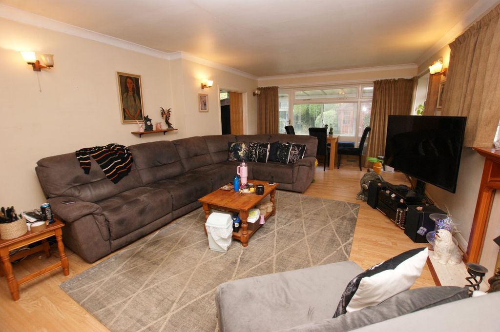 Property photo 2 of 9 Picture No. 05