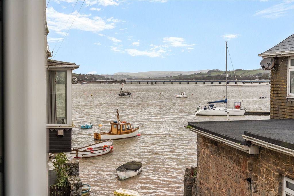 Property photo 1 of 20 Picture No. 24