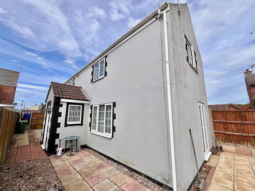 Property photo 1 of 14 64.Jpg