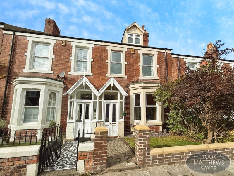 Property photo 1 of 12 Photo 8