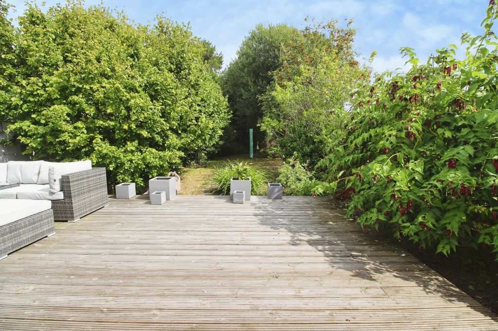 Property photo 2 of 16 Rear Garden