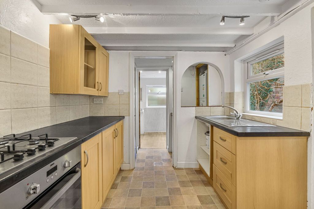 Property photo 2 of 13