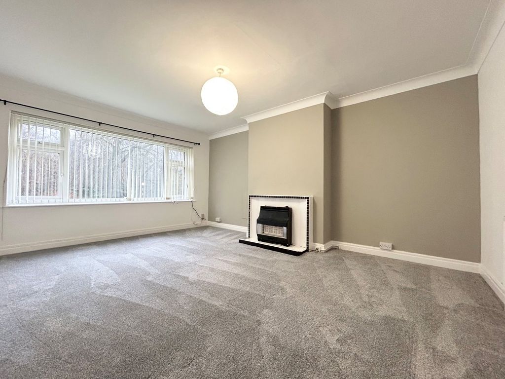 Property photo 2 of 13 Picture No. 12