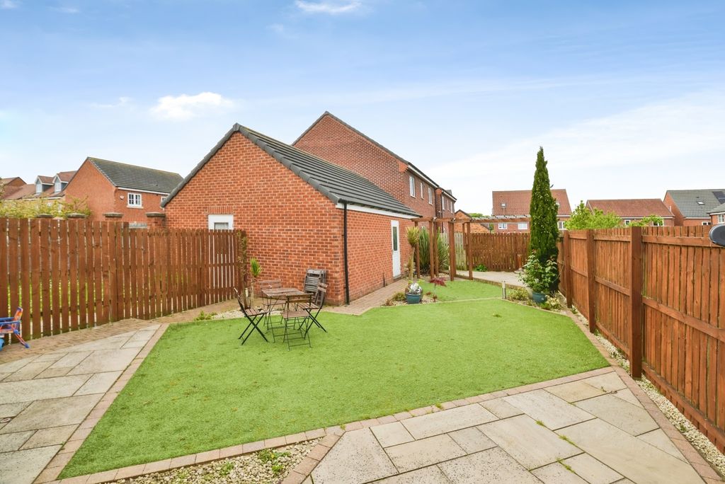 Property photo 2 of 10 Pbox-Img.Jpg
