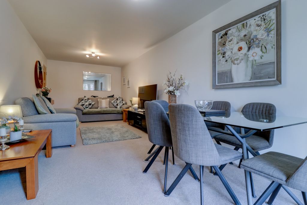 Property photo 2 of 11 Picture No. 06