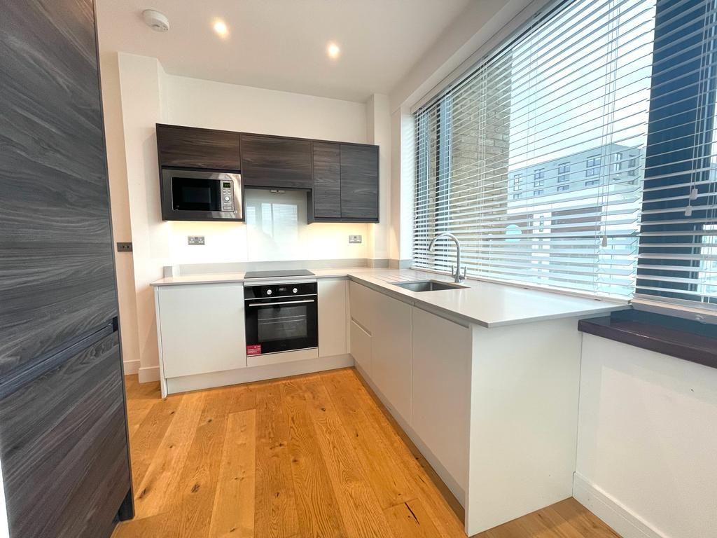 Property photo 2 of 11 Kitchen.Jpg