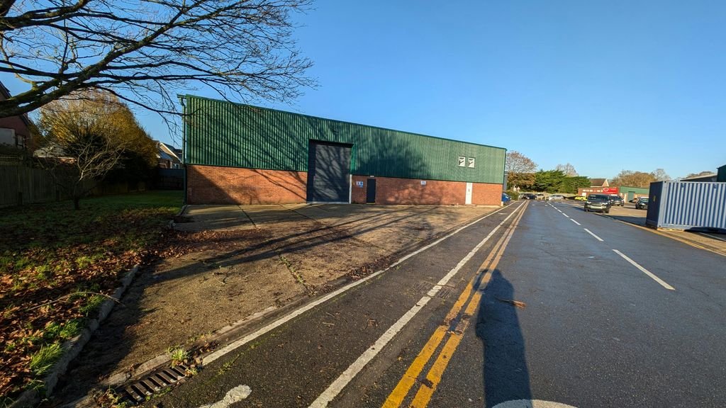 Property photo 3 of 13 Pxl_20241126_101907148.Jpg