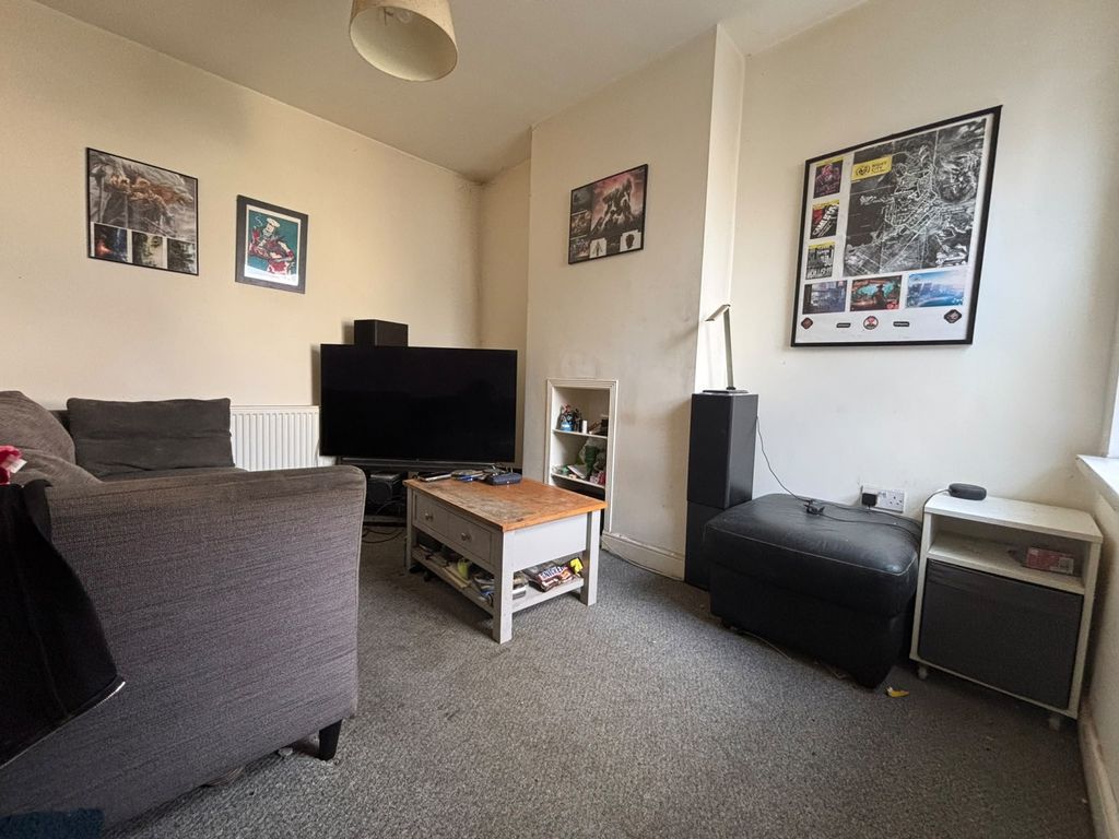 Property photo 1 of 7 562199Fc-9137-43Be-91c5-55166Ff4B8Ca