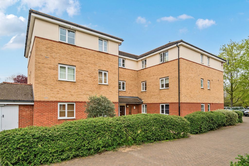 Property photo 1 of 12 1446259-3-69Df51F...