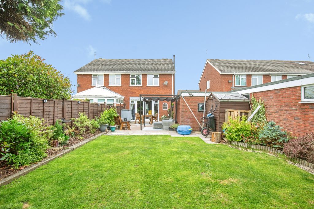 Property photo 3 of 23 3d5125E5-Mw26-103
