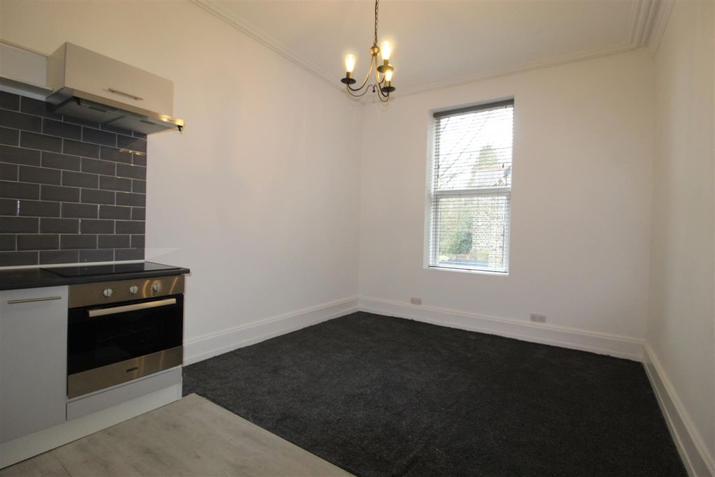 Property photo 3 of 6 Img_6404.Jpg